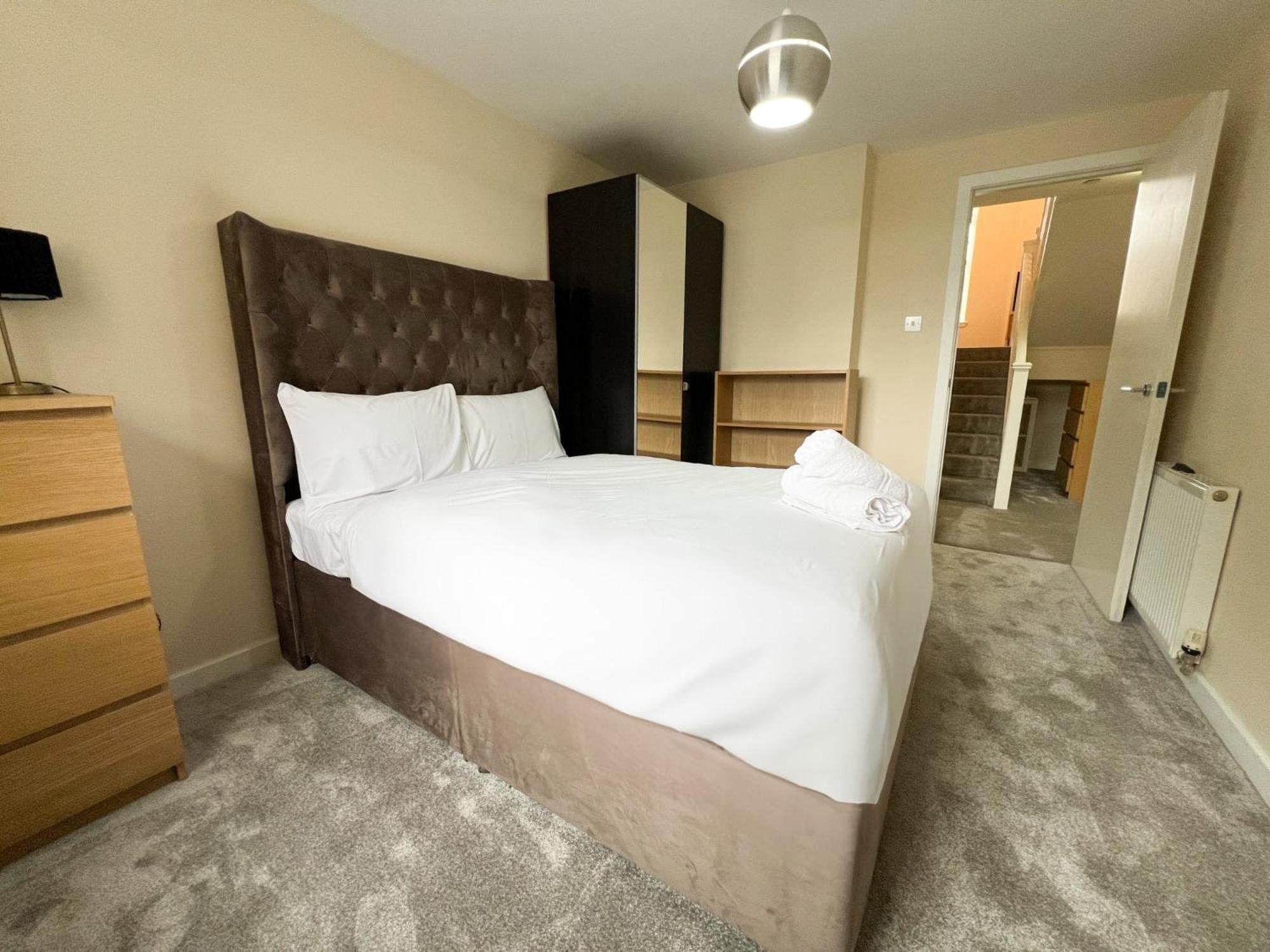 Duplex In * Glasgow